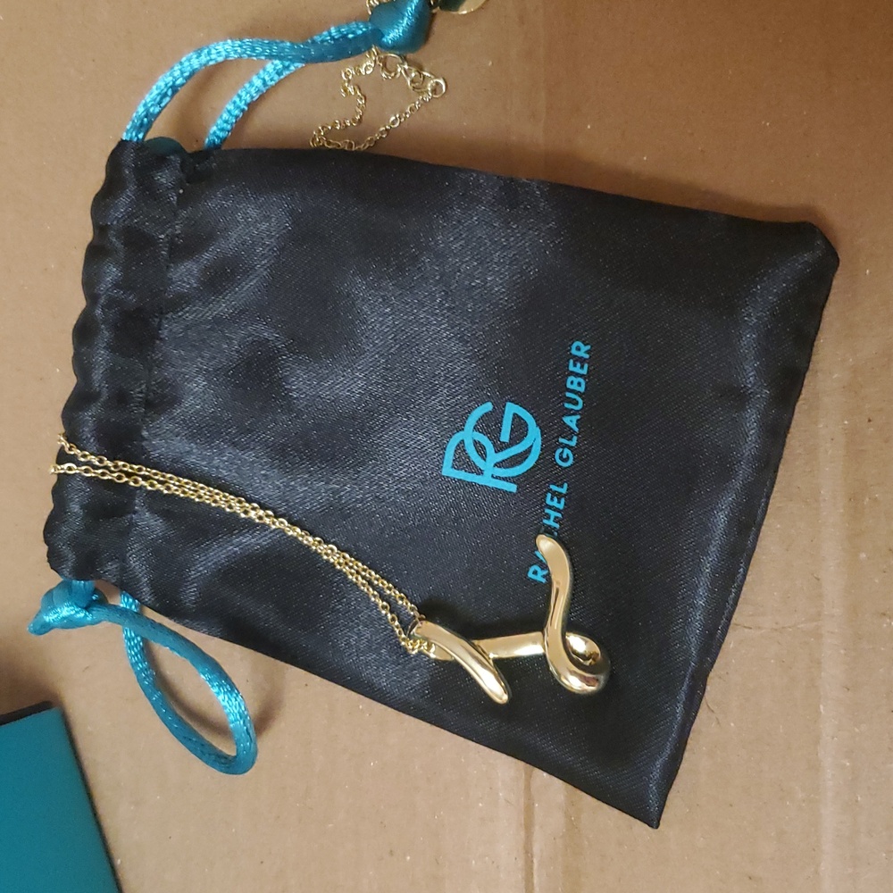 Gold Necklace - Picture 4 of 4